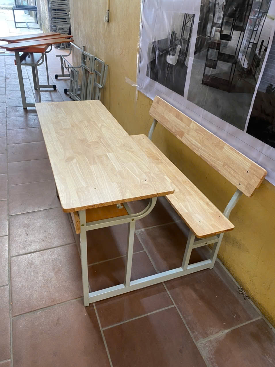Bàn ghế học sinh cao su BHSCS3