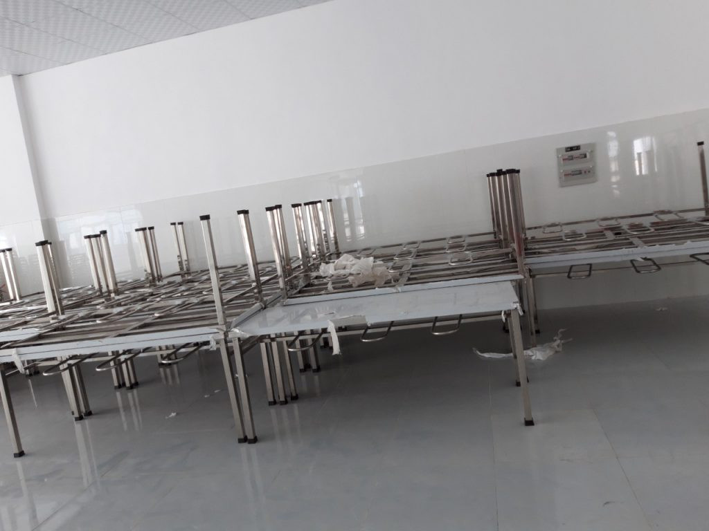 Bàn ăn công nghiệp inox BACNI15