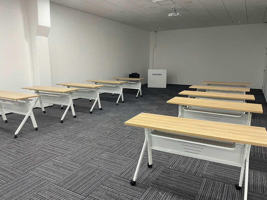 Bàn huấn luyện mặt gấp BHL12B