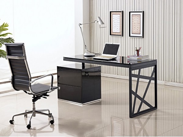 5 điều kiêng kỵ khi sắp xếp phong thủy bàn làm việc cho người mệnh Kim
