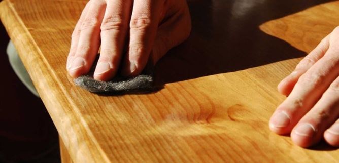 cách khắc phục lỗi trầy sướt trên bàn làm việc