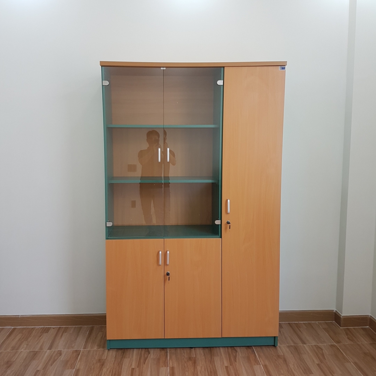 Tủ gỗ SV1960-3B